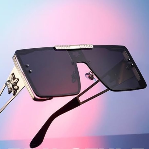 Disney Christmas 2025 Lil Rin Rin Plush Badge Red New